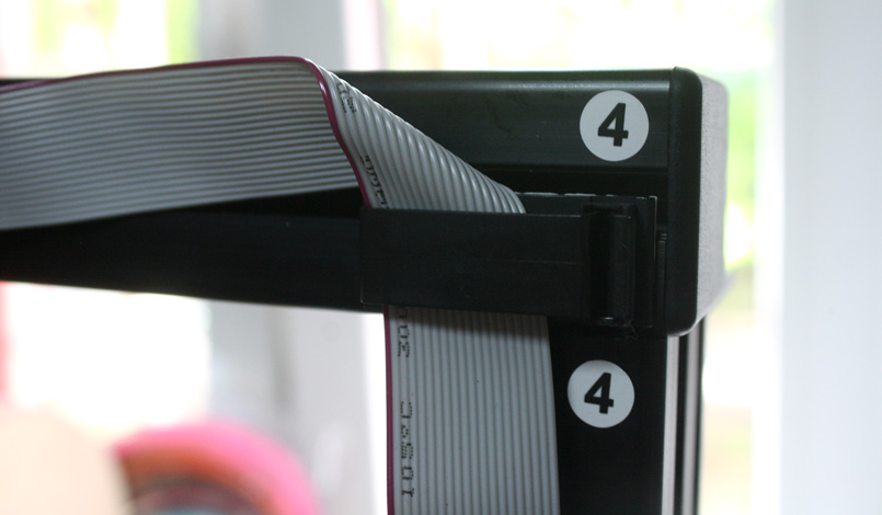 Шлейф от экструдера к корпусу