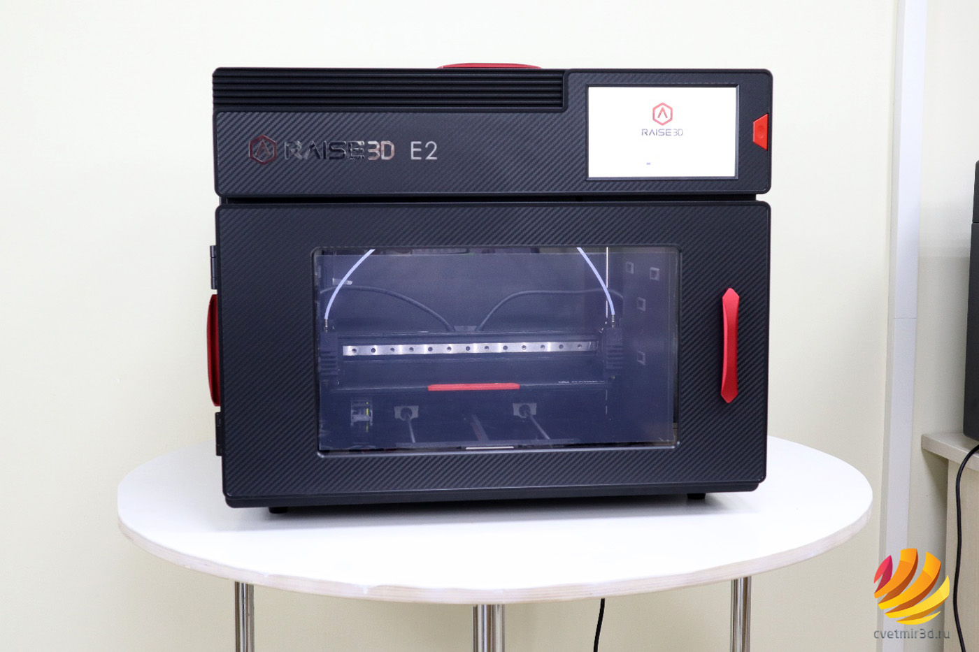 obzor_3d-printer_raise3d_e2_image1.jpeg obzor_3d-printer_raise3d_e2_image1.jpeg